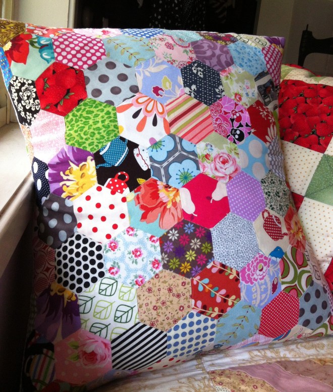 A Hexie Pillow (2013)